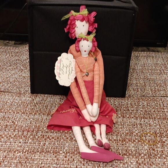 New Hallmark Close At Heart Dolls New With Tags - Picture 1 of 5